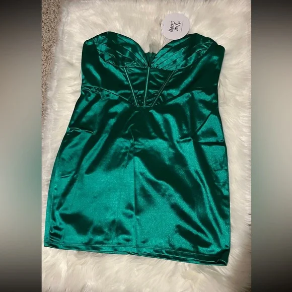 Princess Polly Rome Strapless Mini Dress - Picture 4 of 5